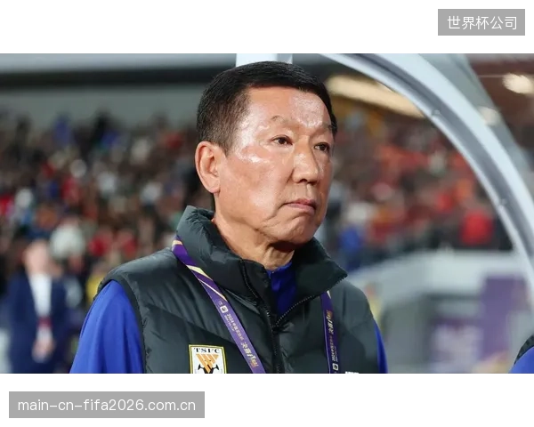 崔康熙麾下泰山队阵容更迭阵痛，黄政宇位置摇摆影响防线。